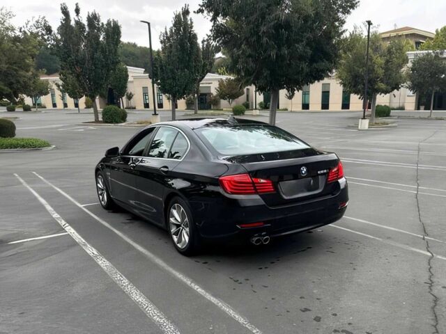 Чорний БМВ 5 Серія, об'ємом двигуна 2 л та пробігом 75 тис. км за 10500 $, фото 6 на Automoto.ua
