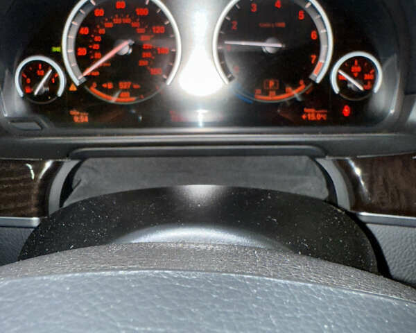 БМВ 5 Серия 2016 в Киеве на Automoto.ua Черный БМВ 5 Серия, объемом двигателя 2.98 л и пробегом 155 тыс. км за 21449 $, фото 23 на Automoto.ua