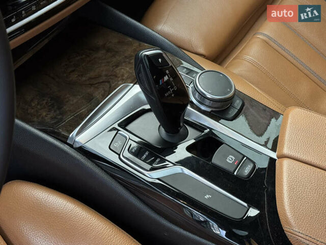 Черный БМВ 5 Серия, объемом двигателя 2 л и пробегом 151 тыс. км за 22950 $, фото 46 на Automoto.ua