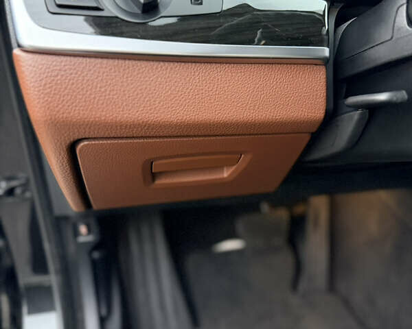 Чорний БМВ 5 Серія, об'ємом двигуна 2 л та пробігом 110 тис. км за 21950 $, фото 35 на Automoto.ua