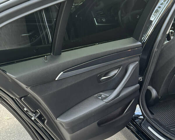 Черный БМВ 5 Серия, объемом двигателя 2 л и пробегом 167 тыс. км за 18000 $, фото 16 на Automoto.ua