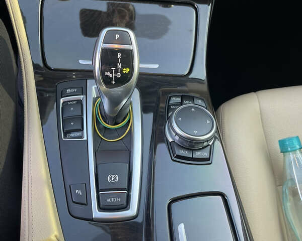 Чорний БМВ 5 Серія, об'ємом двигуна 2.98 л та пробігом 90 тис. км за 20499 $, фото 35 на Automoto.ua