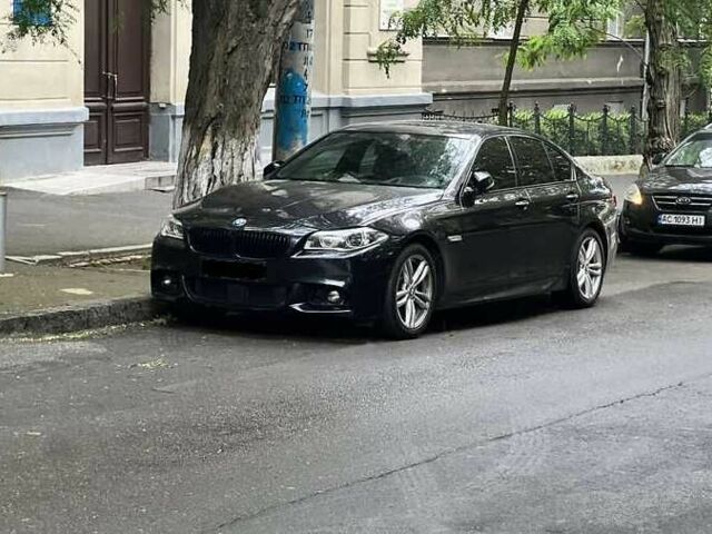 Черный БМВ 5 Серия, объемом двигателя 3 л и пробегом 150 тыс. км за 15000 $, фото 1 на Automoto.ua