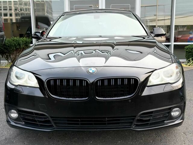 Черный БМВ 5 Серия, объемом двигателя 3 л и пробегом 74 тыс. км за 17000 $, фото 1 на Automoto.ua