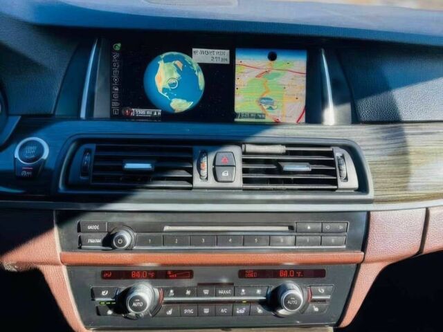 Черный БМВ 5 Серия, объемом двигателя 3 л и пробегом 79 тыс. км за 10000 $, фото 9 на Automoto.ua