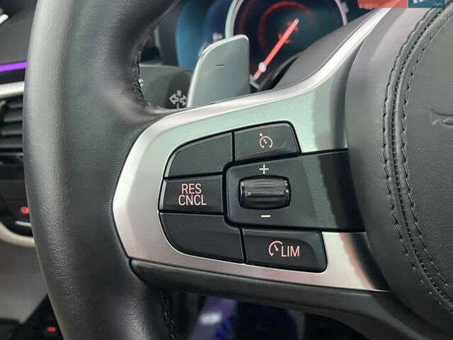 Чорний БМВ 5 Серія, об'ємом двигуна 3 л та пробігом 180 тис. км за 39950 $, фото 13 на Automoto.ua