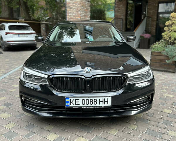 Черный БМВ 5 Серия, объемом двигателя 2.99 л и пробегом 220 тыс. км за 38000 $, фото 2 на Automoto.ua