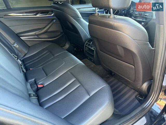 Черный БМВ 5 Серия, объемом двигателя 2 л и пробегом 277 тыс. км за 21500 $, фото 7 на Automoto.ua