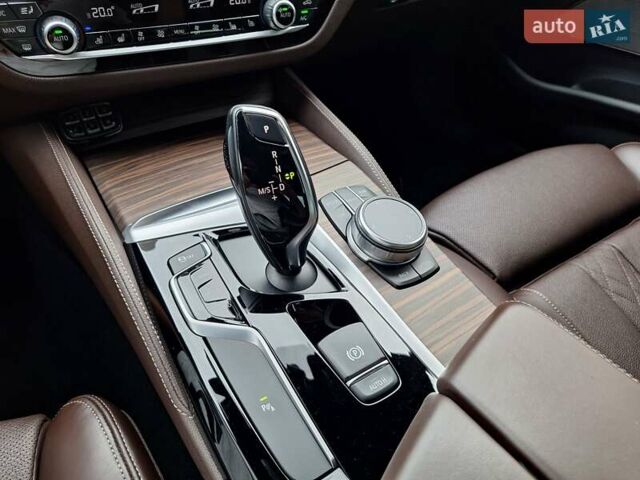 Черный БМВ 5 Серия, объемом двигателя 2 л и пробегом 137 тыс. км за 32000 $, фото 45 на Automoto.ua