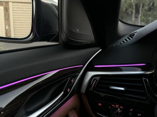 Черный БМВ 5 Серия, объемом двигателя 2 л и пробегом 155 тыс. км за 29000 $, фото 18 на Automoto.ua