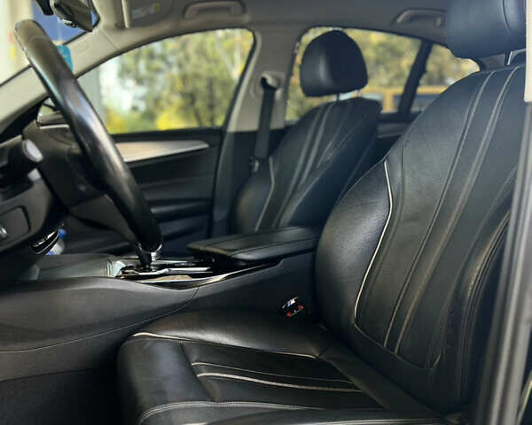 Чорний БМВ 5 Серія, об'ємом двигуна 2 л та пробігом 234 тис. км за 33500 $, фото 8 на Automoto.ua