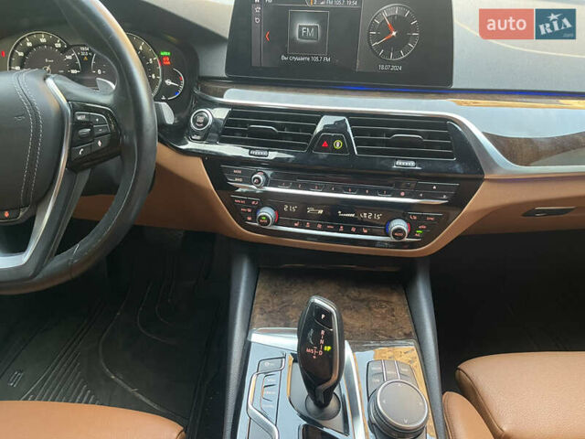 Черный БМВ 5 Серия, объемом двигателя 2 л и пробегом 65 тыс. км за 33500 $, фото 28 на Automoto.ua