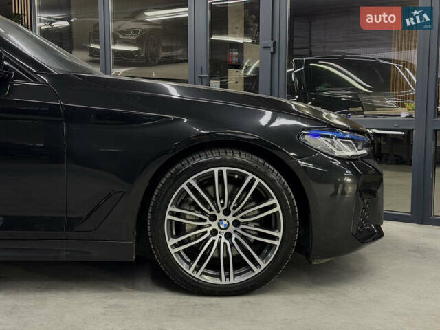 Чорний БМВ 5 Серія, об'ємом двигуна 3 л та пробігом 160 тис. км за 29900 $, фото 4 на Automoto.ua