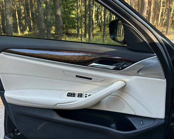 Черный БМВ 5 Серия, объемом двигателя 3 л и пробегом 120 тыс. км за 33500 $, фото 31 на Automoto.ua