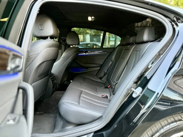 Черный БМВ 5 Серия, объемом двигателя 2.03 л и пробегом 80 тыс. км за 23000 $, фото 15 на Automoto.ua