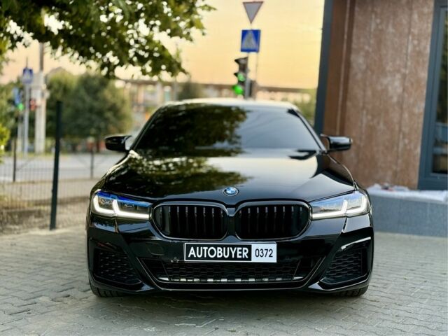 Черный БМВ 5 Серия, объемом двигателя 2.03 л и пробегом 80 тыс. км за 23000 $, фото 2 на Automoto.ua