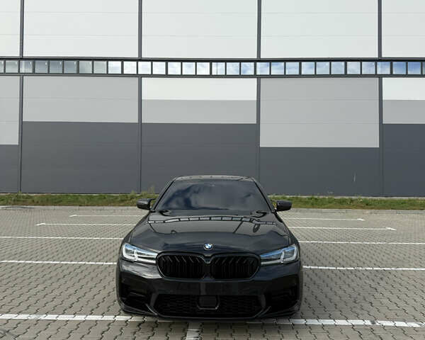 Черный БМВ 5 Серия, объемом двигателя 3 л и пробегом 170 тыс. км за 33000 $, фото 3 на Automoto.ua