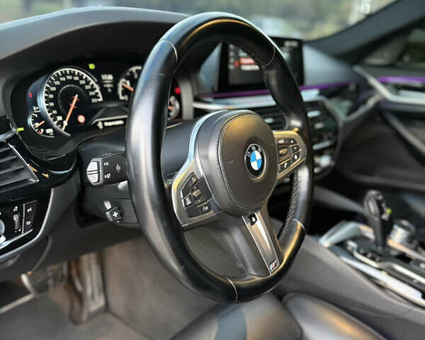 Черный БМВ 5 Серия, объемом двигателя 2 л и пробегом 266 тыс. км за 27999 $, фото 11 на Automoto.ua