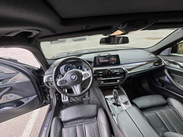 Черный БМВ 5 Серия, объемом двигателя 3 л и пробегом 260 тыс. км за 28999 $, фото 9 на Automoto.ua