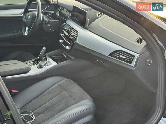 Черный БМВ 5 Серия, объемом двигателя 3 л и пробегом 159 тыс. км за 33700 $, фото 27 на Automoto.ua
