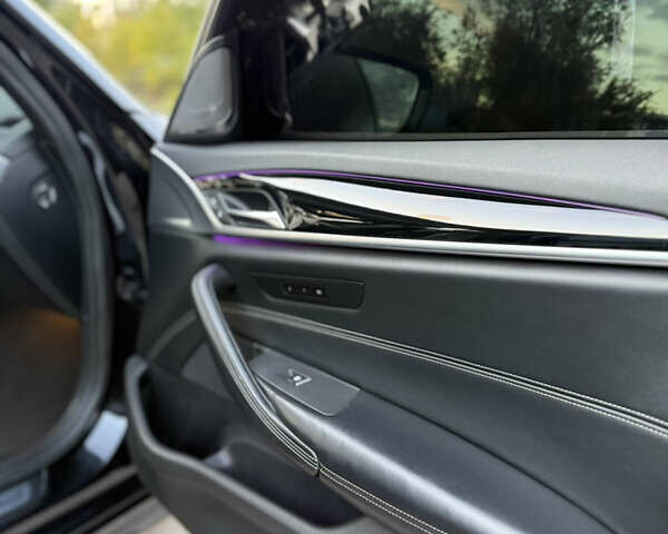 Черный БМВ 5 Серия, объемом двигателя 2 л и пробегом 266 тыс. км за 27999 $, фото 20 на Automoto.ua