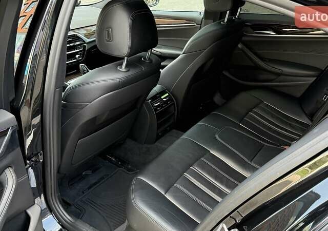 Чорний БМВ 5 Серія, об'ємом двигуна 2 л та пробігом 122 тис. км за 31000 $, фото 14 на Automoto.ua