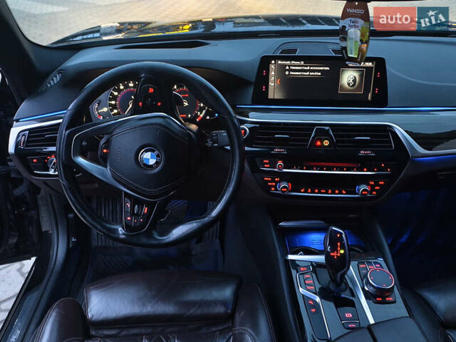 Чорний БМВ 5 Серія, об'ємом двигуна 3 л та пробігом 184 тис. км за 31000 $, фото 27 на Automoto.ua