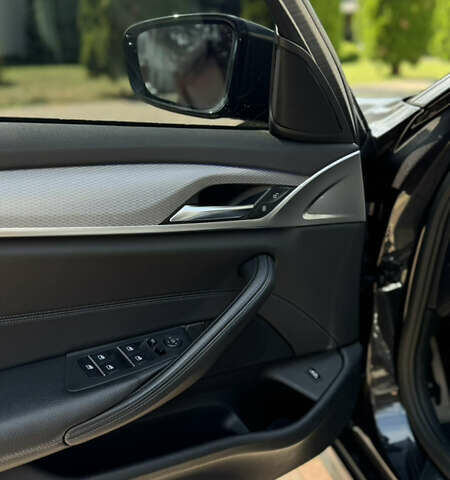 Черный БМВ 5 Серия, объемом двигателя 2 л и пробегом 231 тыс. км за 28500 $, фото 31 на Automoto.ua