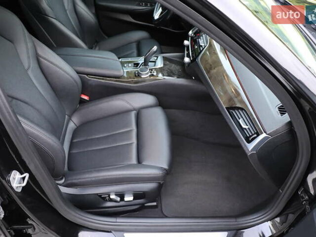 Черный БМВ 5 Серия, объемом двигателя 2 л и пробегом 122 тыс. км за 27999 $, фото 21 на Automoto.ua