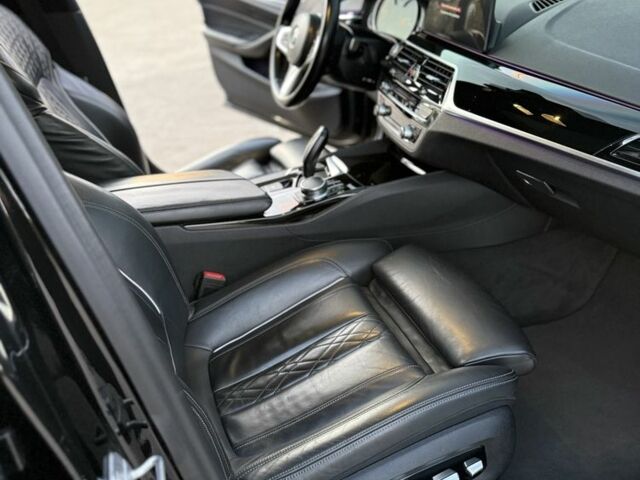 Черный БМВ 5 Серия, объемом двигателя 2 л и пробегом 266 тыс. км за 27999 $, фото 16 на Automoto.ua