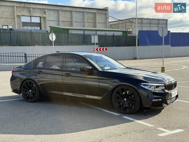 Черный БМВ 5 Серия, объемом двигателя 3 л и пробегом 110 тыс. км за 36500 $, фото 4 на Automoto.ua
