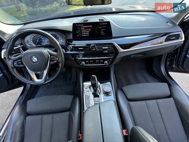 Черный БМВ 5 Серия, объемом двигателя 2 л и пробегом 225 тыс. км за 28500 $, фото 72 на Automoto.ua