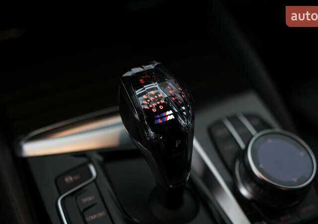 Чорний БМВ 5 Серія, об'ємом двигуна 2 л та пробігом 162 тис. км за 29999 $, фото 12 на Automoto.ua