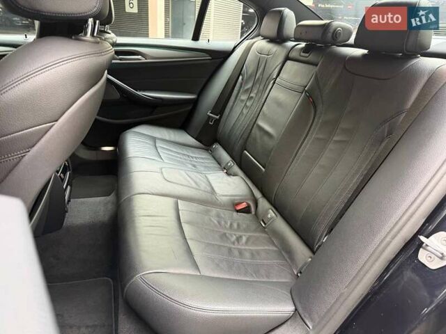 Чорний БМВ 5 Серія, об'ємом двигуна 2 л та пробігом 290 тис. км за 22990 $, фото 11 на Automoto.ua