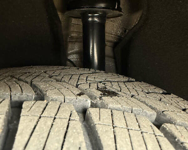 Черный БМВ 5 Серия, объемом двигателя 2 л и пробегом 120 тыс. км за 29200 $, фото 31 на Automoto.ua