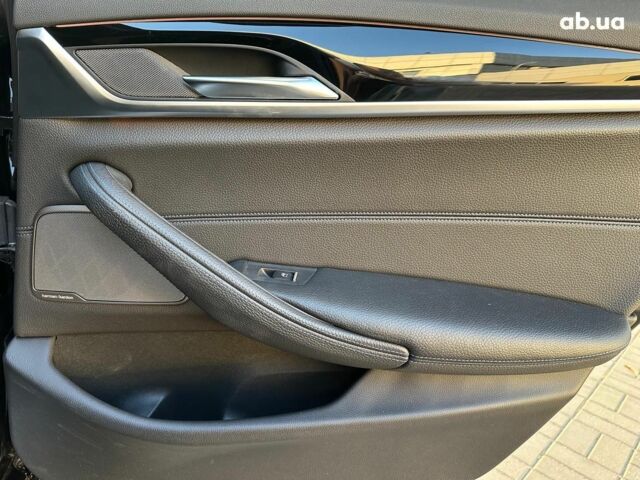 Черный БМВ 5 Серия, объемом двигателя 2 л и пробегом 216 тыс. км за 29490 $, фото 18 на Automoto.ua