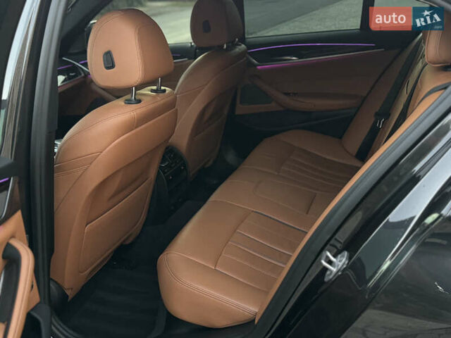 Черный БМВ 5 Серия, объемом двигателя 2 л и пробегом 155 тыс. км за 28500 $, фото 24 на Automoto.ua