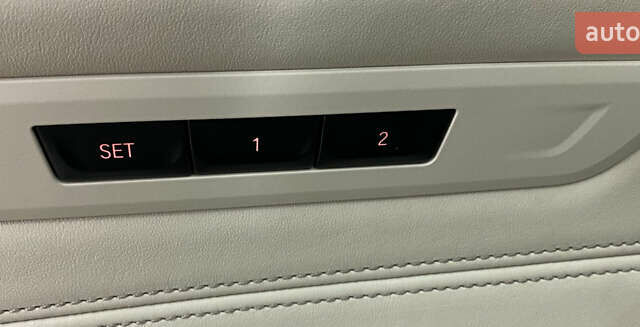 Чорний БМВ 5 Серія, об'ємом двигуна 3 л та пробігом 180 тис. км за 39950 $, фото 33 на Automoto.ua