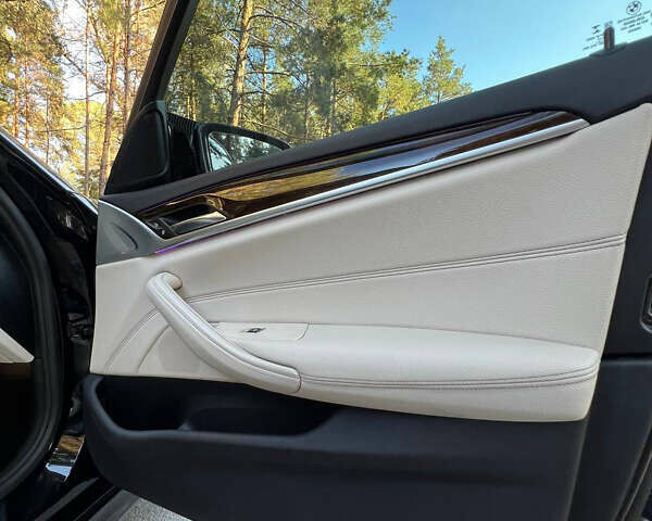 Черный БМВ 5 Серия, объемом двигателя 3 л и пробегом 120 тыс. км за 33500 $, фото 13 на Automoto.ua