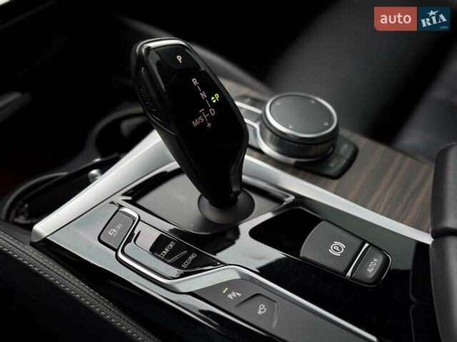 Черный БМВ 5 Серия, объемом двигателя 2 л и пробегом 207 тыс. км за 32900 $, фото 30 на Automoto.ua