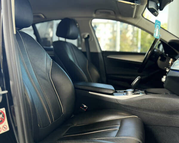 Чорний БМВ 5 Серія, об'ємом двигуна 2 л та пробігом 234 тис. км за 33500 $, фото 17 на Automoto.ua