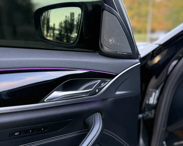 Черный БМВ 5 Серия, объемом двигателя 2 л и пробегом 266 тыс. км за 27999 $, фото 18 на Automoto.ua