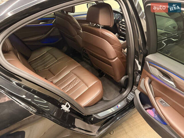 Черный БМВ 5 Серия, объемом двигателя 3 л и пробегом 99 тыс. км за 40000 $, фото 13 на Automoto.ua