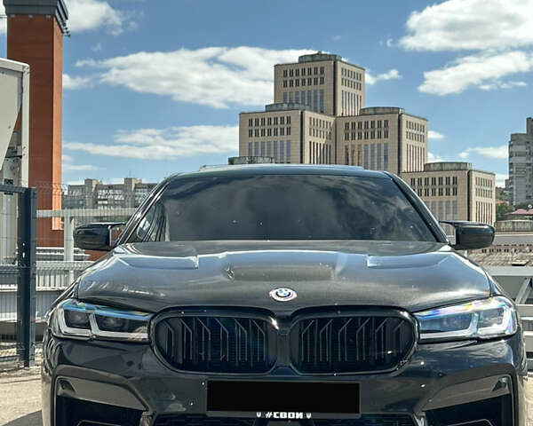 Черный БМВ 5 Серия, объемом двигателя 3 л и пробегом 130 тыс. км за 33333 $, фото 9 на Automoto.ua