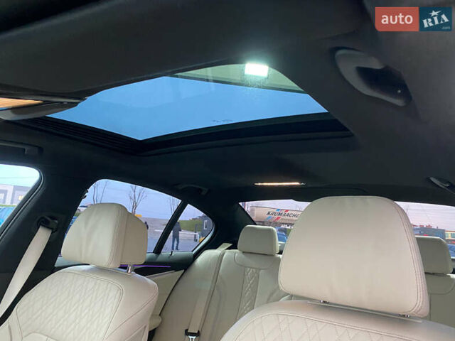 Чорний БМВ 5 Серія, об'ємом двигуна 3 л та пробігом 180 тис. км за 39950 $, фото 46 на Automoto.ua