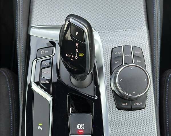 Черный БМВ 5 Серия, объемом двигателя 2.99 л и пробегом 239 тыс. км за 32300 $, фото 65 на Automoto.ua