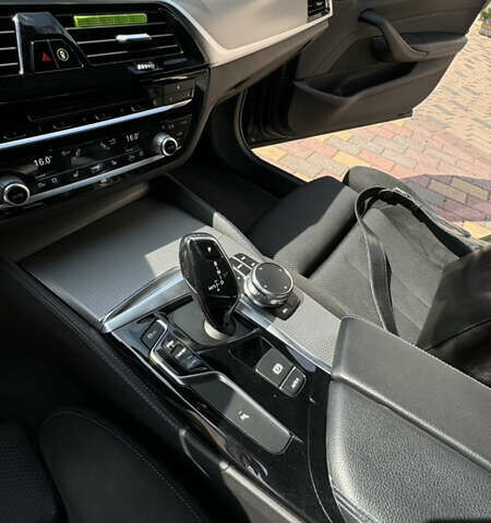 Черный БМВ 5 Серия, объемом двигателя 2 л и пробегом 231 тыс. км за 28500 $, фото 22 на Automoto.ua