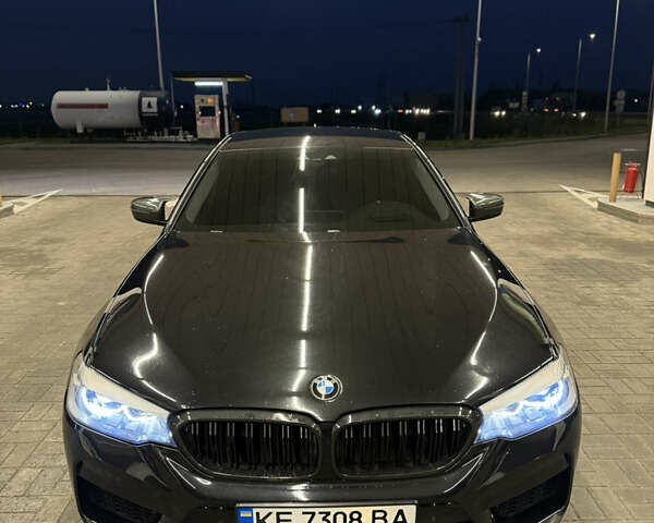 Черный БМВ 5 Серия, объемом двигателя 3 л и пробегом 169 тыс. км за 27999 $, фото 1 на Automoto.ua