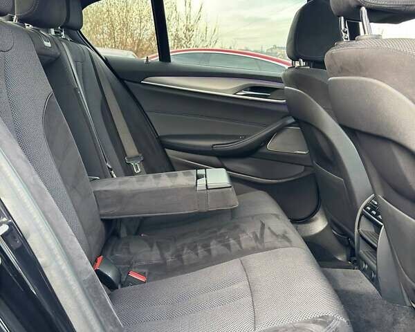 Черный БМВ 5 Серия, объемом двигателя 2.99 л и пробегом 239 тыс. км за 32300 $, фото 72 на Automoto.ua