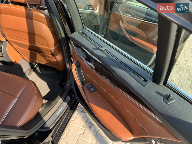 Чорний БМВ 5 Серія, об'ємом двигуна 3 л та пробігом 148 тис. км за 35000 $, фото 18 на Automoto.ua